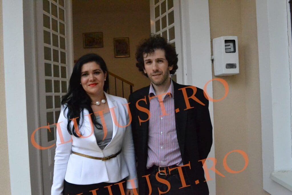 laura pop si asociat