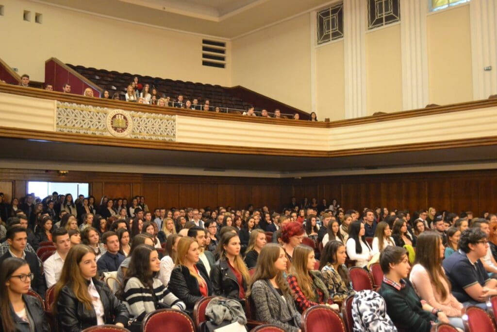studenti deschidere an drept ubb cluj 2015 (8)