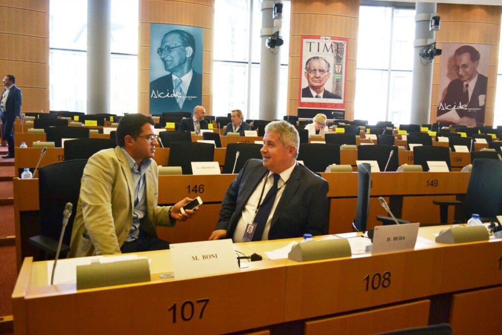 daniel buda in parlamentul european (10)