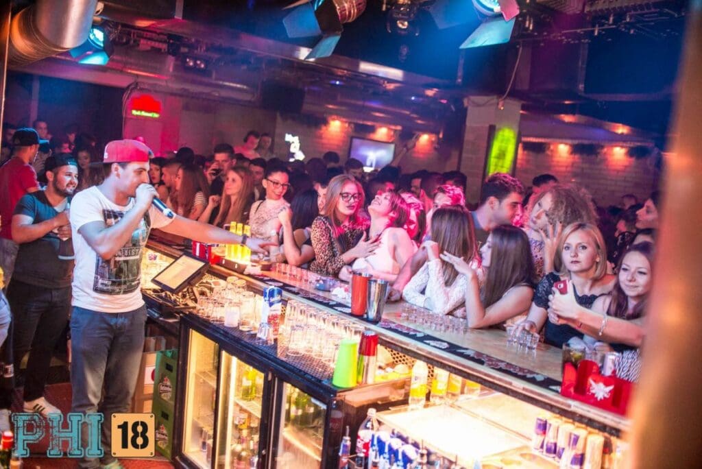 phi 18 club