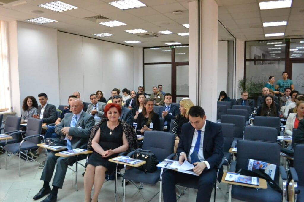 conferinta drept administrativ la fspac (2)